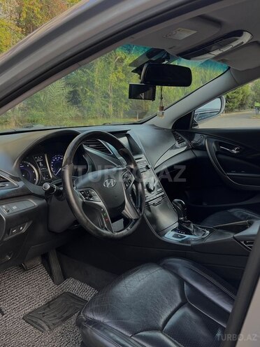 Hyundai Grandeur 2015, 298,120 km - 2.2 л - Bakı