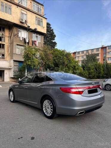 Hyundai Grandeur 2015, 298,120 km - 2.2 л - Bakı