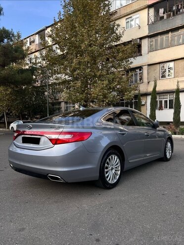 Hyundai Grandeur 2015, 298,120 km - 2.2 л - Bakı