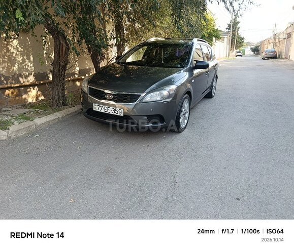 Kia  2010, 258,730 km - 1.6 l - Sumqayıt
