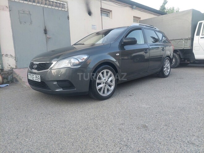Kia  2010, 258,730 km - 1.6 l - Sumqayıt