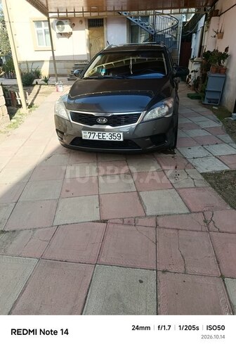 Kia  2010, 258,730 km - 1.6 l - Sumqayıt