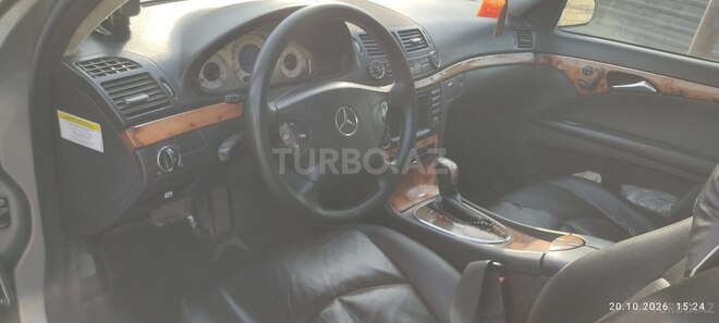 Mercedes E 320 2005, 263,279 km - 3.2 л - Bakı