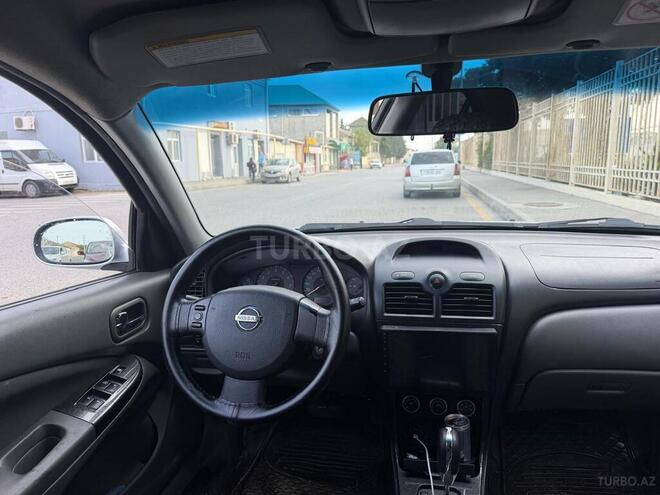 Nissan Sunny 2011, 239,000 km - 1.6 l - Bakı