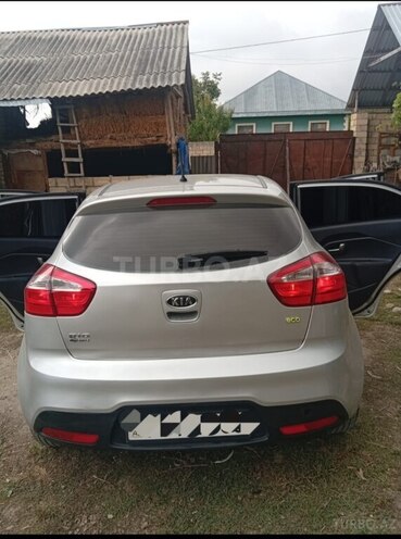 Kia Rio 2011, 374,236 km - 1.1 l - Oğuz