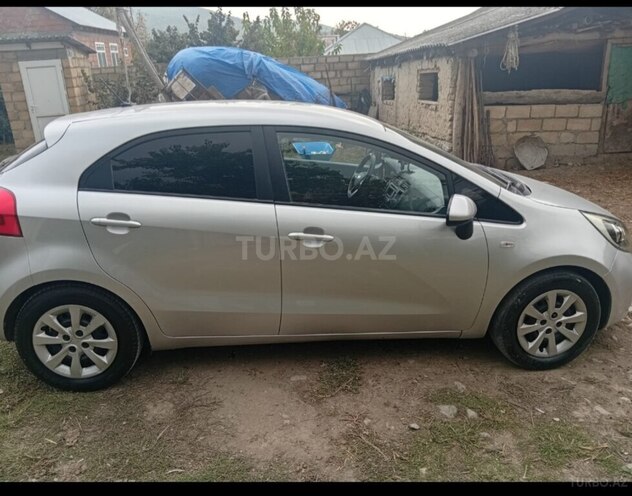 Kia Rio 2011, 374,236 km - 1.1 l - Oğuz