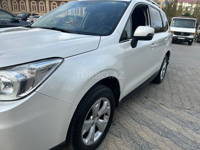 Subaru Forester 2015, 105,000 km - 2.5 l - Bakı