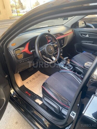 Kia Rio 2021, 102,000 km - 1.6 л - Bakı