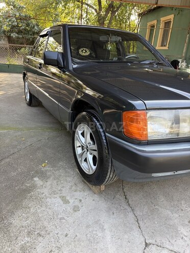 Mercedes 190 1992, 440,000 km - 2.0 l - Bərdə