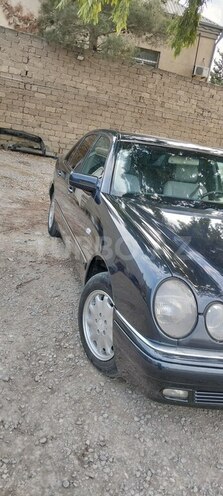 Mercedes E 220 1999, 737,000 km - 2.2 l - Bakı