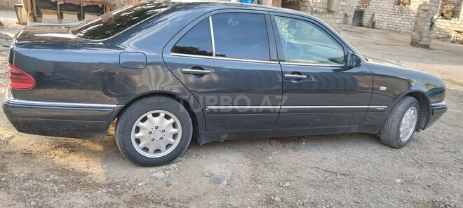 Mercedes E 220 1999, 737,000 km - 2.2 l - Bakı