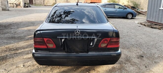 Mercedes E 220 1999, 737,000 km - 2.2 l - Bakı