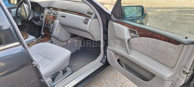 Mercedes E 220 1999, 737,000 km - 2.2 l - Bakı
