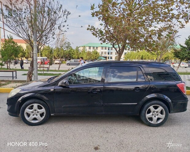 Opel Astra 2007, 249,000 km - 1.4 l - Bakı