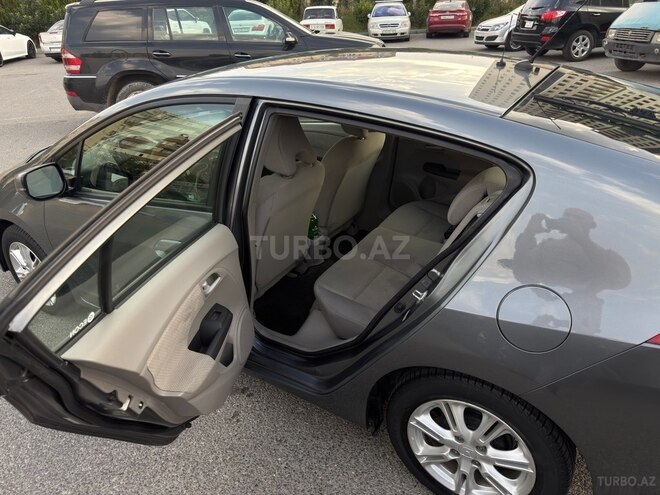 Honda Insight 2011, 107,000 km - 1.3 l - Bakı