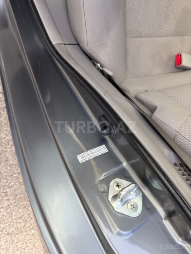 Honda Insight 2011, 107,000 km - 1.3 l - Bakı