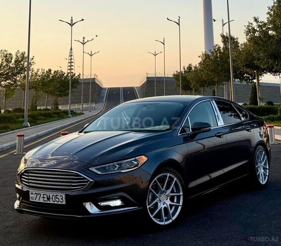 Ford Fusion (North America) 2017, 235,000 km - 2.0 л - Bakı