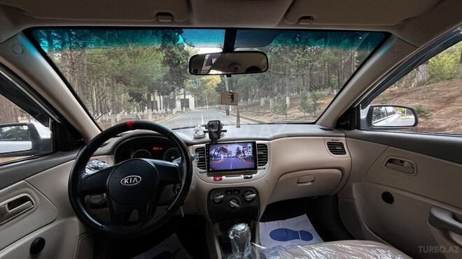 Kia Rio 2011, 259,140 km - 1.4 l - Sumqayıt