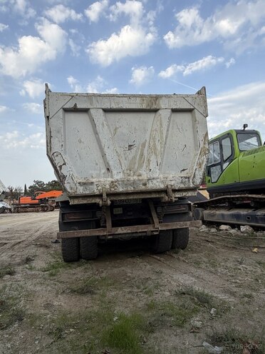 HOWO Sinotruk 2012, 200,000 km - 10.0 л - Bakı