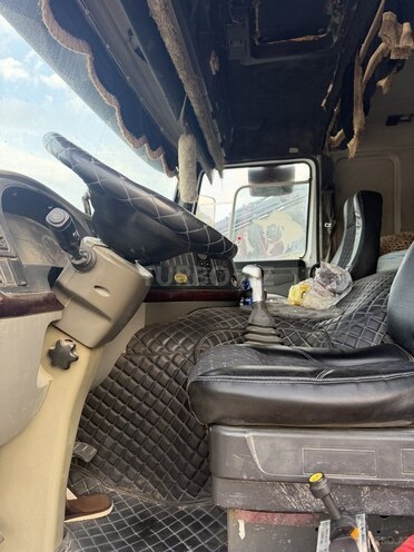 HOWO Sinotruk 2012, 200,000 km - 10.0 л - Bakı