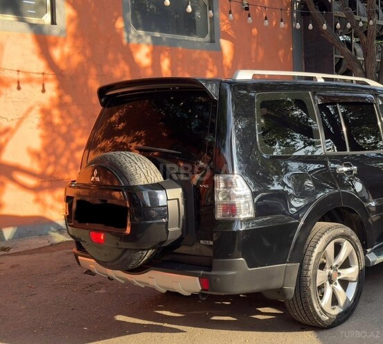 Mitsubishi Pajero 2008, 259,001 km - 3.0 l - Bakı