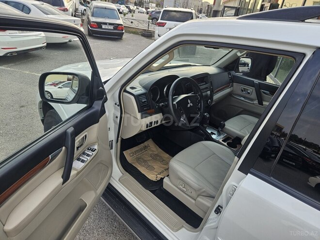 Mitsubishi Pajero 2007, 203,448 km - 3.0 л - Bakı