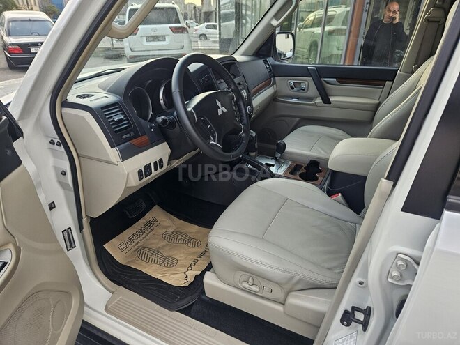 Mitsubishi Pajero 2007, 203,448 km - 3.0 л - Bakı