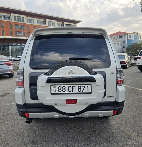 Mitsubishi Pajero 2007, 203,448 km - 3.0 л - Bakı