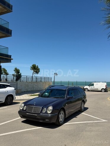 Mercedes E 240 1998, 342,580 km - 2.4 l - Sumqayıt