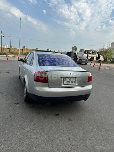 Audi A4 2002, 358,884 km - 1.8 л - Bakı