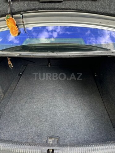 Audi A4 2002, 358,884 km - 1.8 л - Bakı
