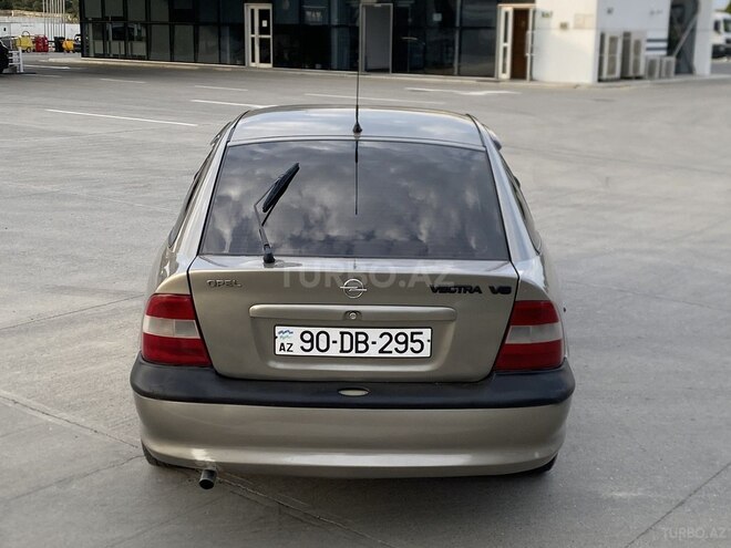 Opel Vectra 1997, 278,000 km - 1.8 l - Sumqayıt