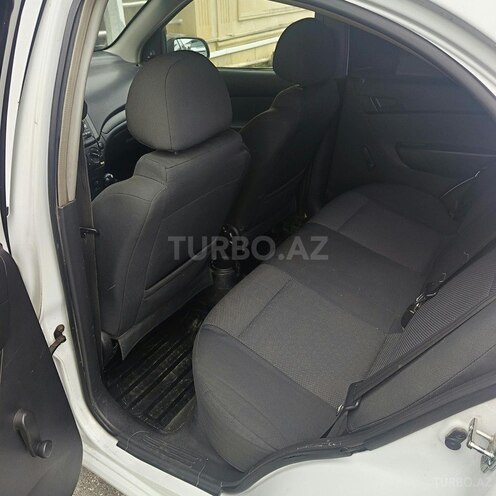 Chevrolet Aveo 2011, 267,000 km - 1.4 л - Quba