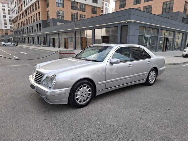Mercedes E 240 2000, 378,545 km - 2.4 л - Bakı