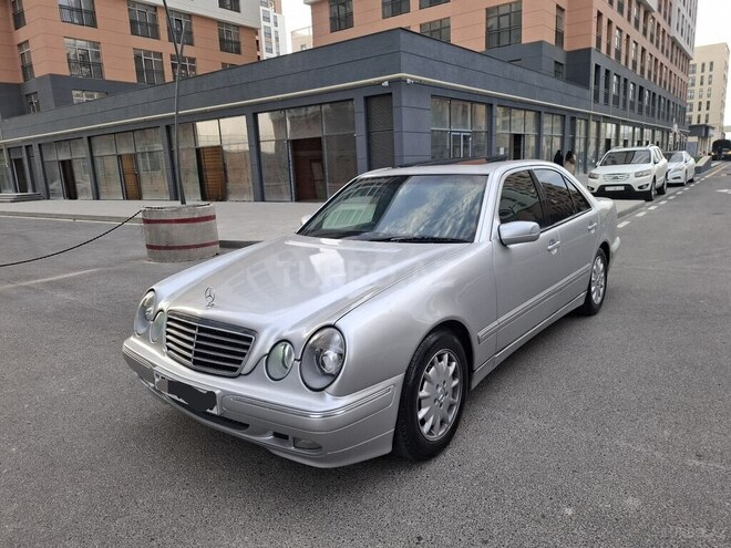 Mercedes E 240 2000, 378,545 km - 2.4 л - Bakı
