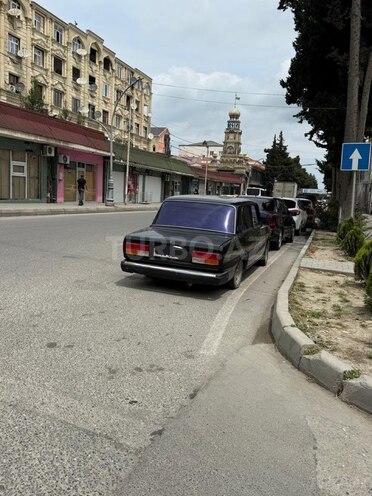 LADA (VAZ) 2107 2006, 11,144 km - 1.6 l - Quba