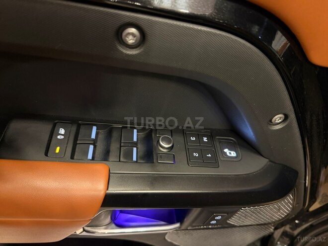 Land Rover Defender 2020, 200,000 km - 3.0 l - Bakı