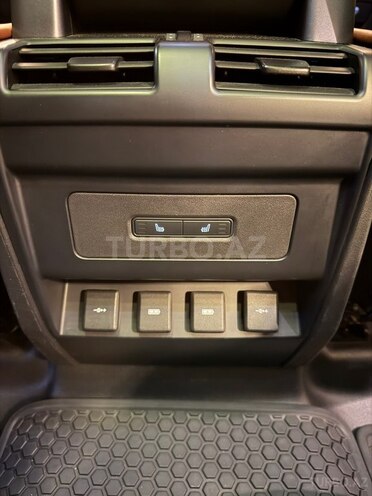 Land Rover Defender 2020, 200,000 km - 3.0 l - Bakı