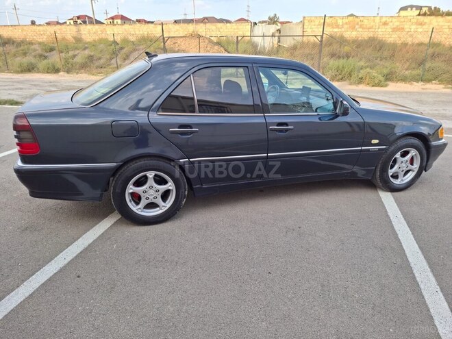 Mercedes C 180 1999, 285,000 km - 1.8 l - Bakı