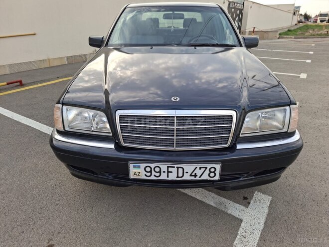 Mercedes C 180 1999, 285,000 km - 1.8 l - Bakı