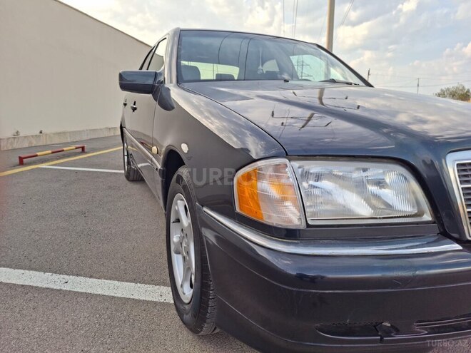 Mercedes C 180 1999, 285,000 km - 1.8 l - Bakı