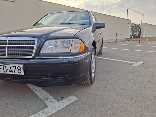Mercedes C 180 1999, 285,000 km - 1.8 l - Bakı