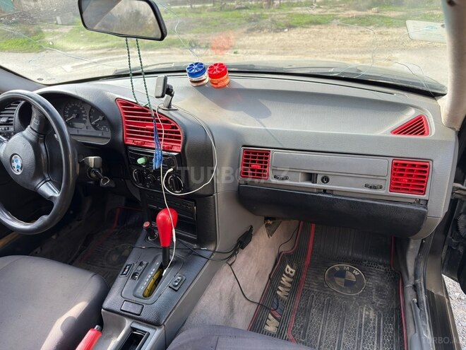 BMW 320 1992, 250,000 km - 2.0 l - Bakı