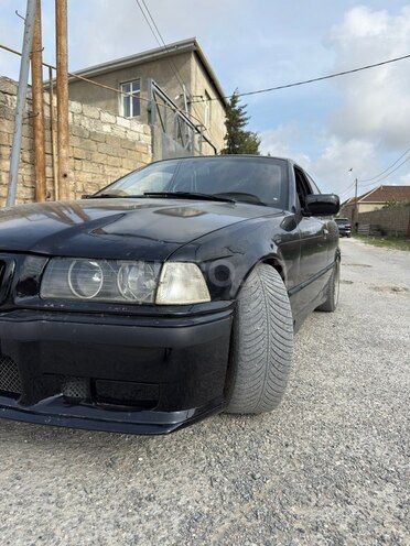 BMW 320 1992, 250,000 km - 2.0 l - Bakı