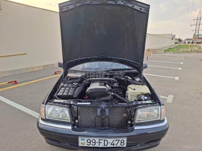 Mercedes C 180 1999, 285,000 km - 1.8 l - Bakı