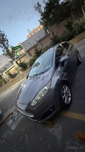 Ford Fiesta 2014, 251,000 km - 1.6 l - Bakı