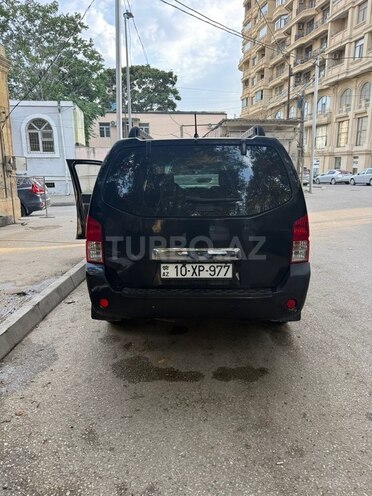 Nissan Pathfinder 2005, 420,000 km - 4.0 l - Bakı