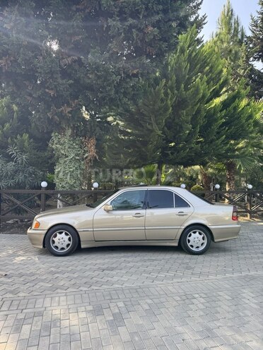 Mercedes C 230 2000, 323,251 km - 2.3 l - Masallı