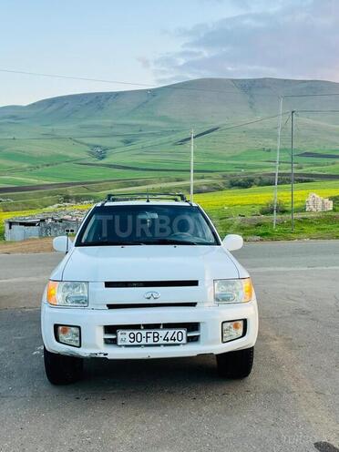 Infiniti QX4 2002, 265,000 km - 3.5 l - Gədəbəy