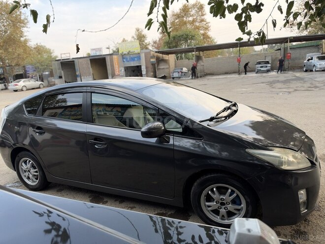 Toyota Prius 2010, 256,000 km - 1.8 л - Bərdə